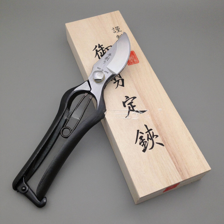 กรรไกรตัดกิ่ง 200 มม. นําเข้าจ - Gardening Tools In Japan บทวิจารณ์และราคา
